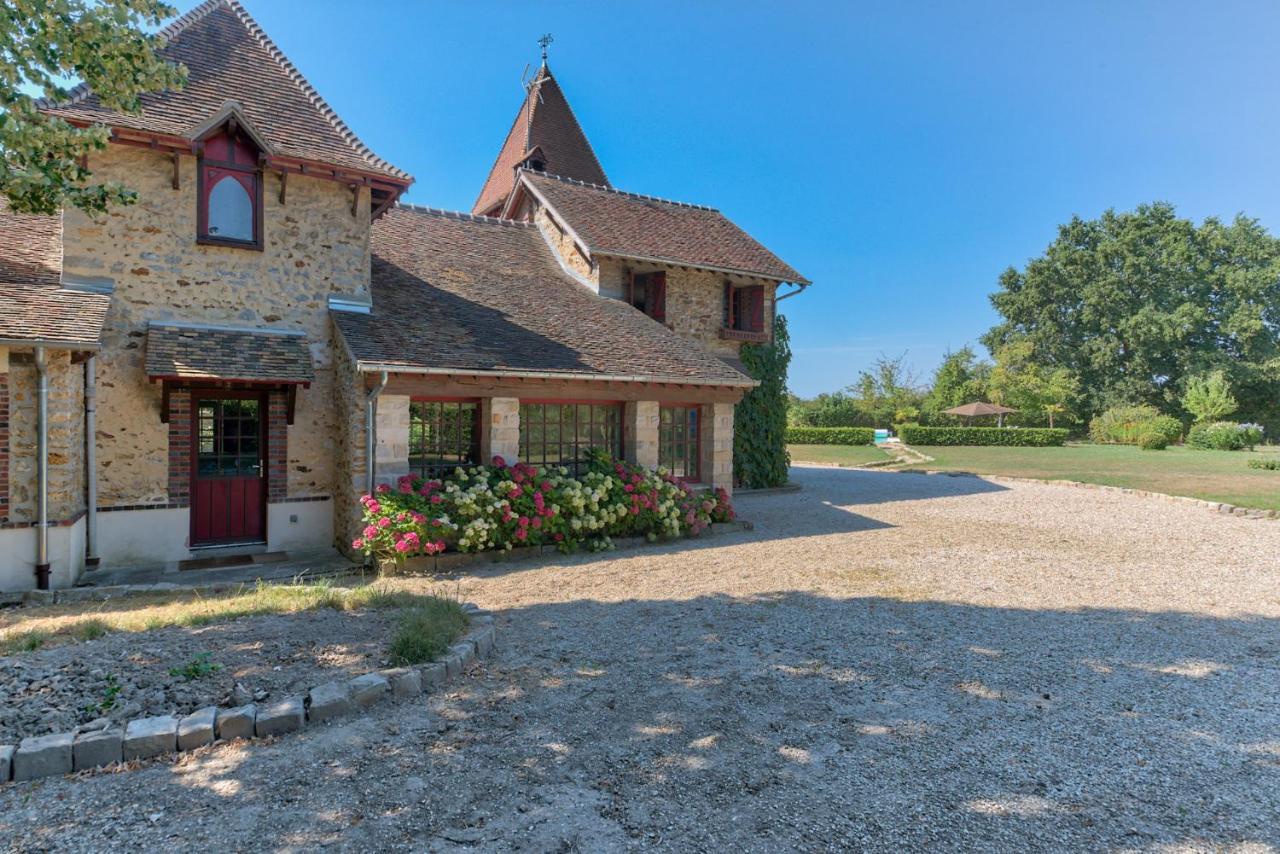 Apartamento Manoir De La Comtesse Chailly-en-Biere Exterior foto